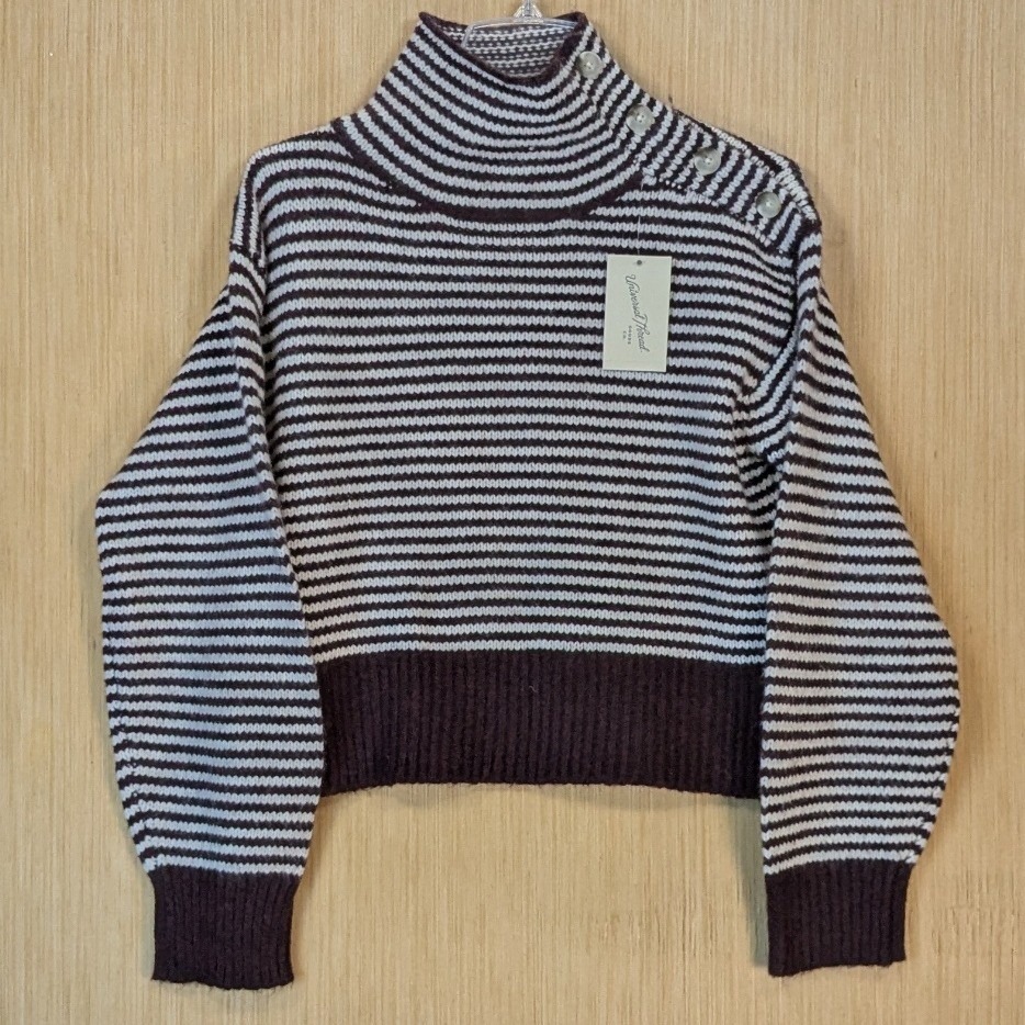 Universal Thread Sweater Women's Small Burgundy Striped Turtleneck Cozy New
